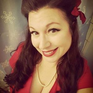 Meet your Posher, Kelly